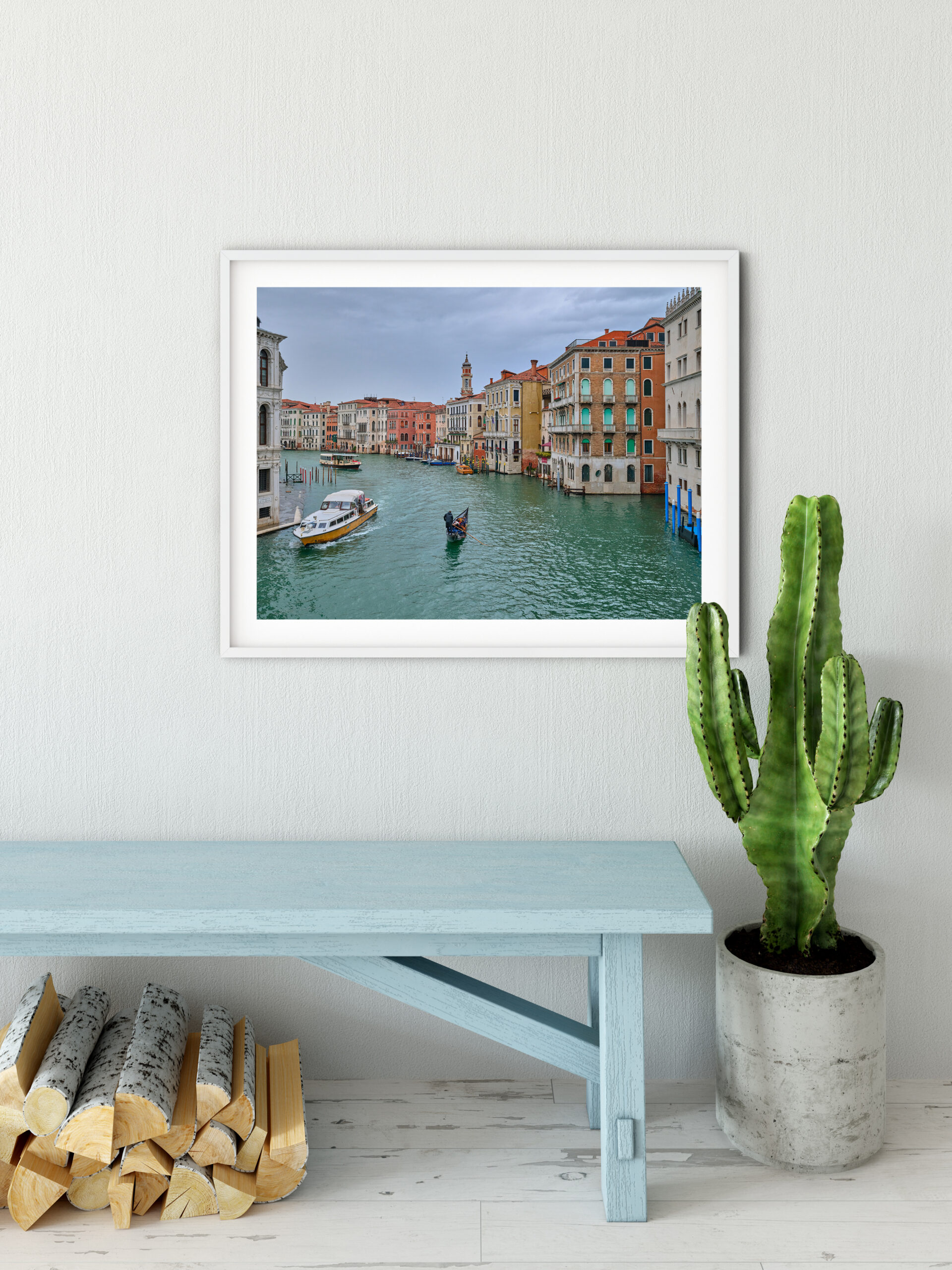 Boats and Canals of Veneza, Venice, Italy - Image 4